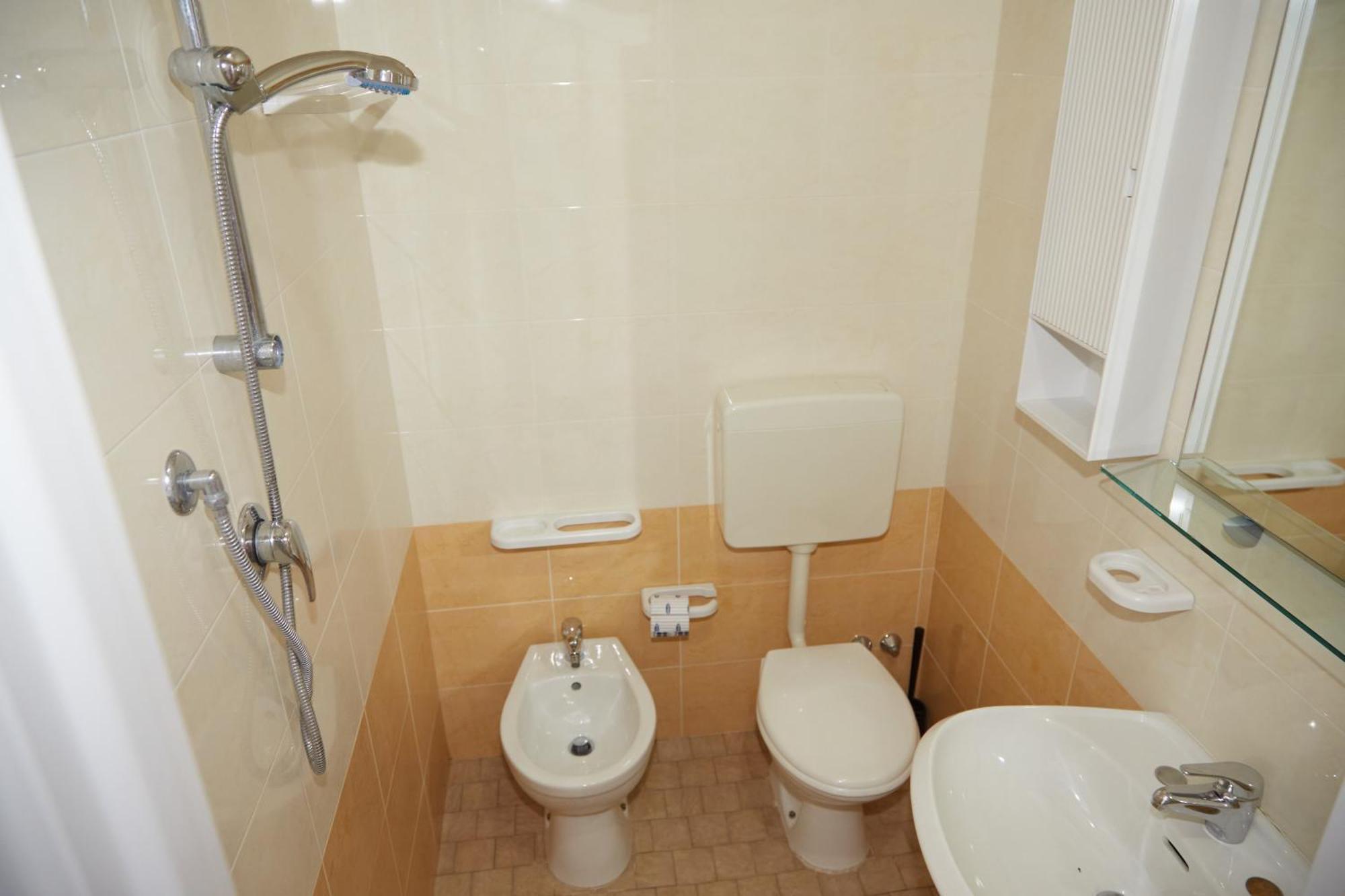 Quadruple Room Sea View,1639712618:JPEG